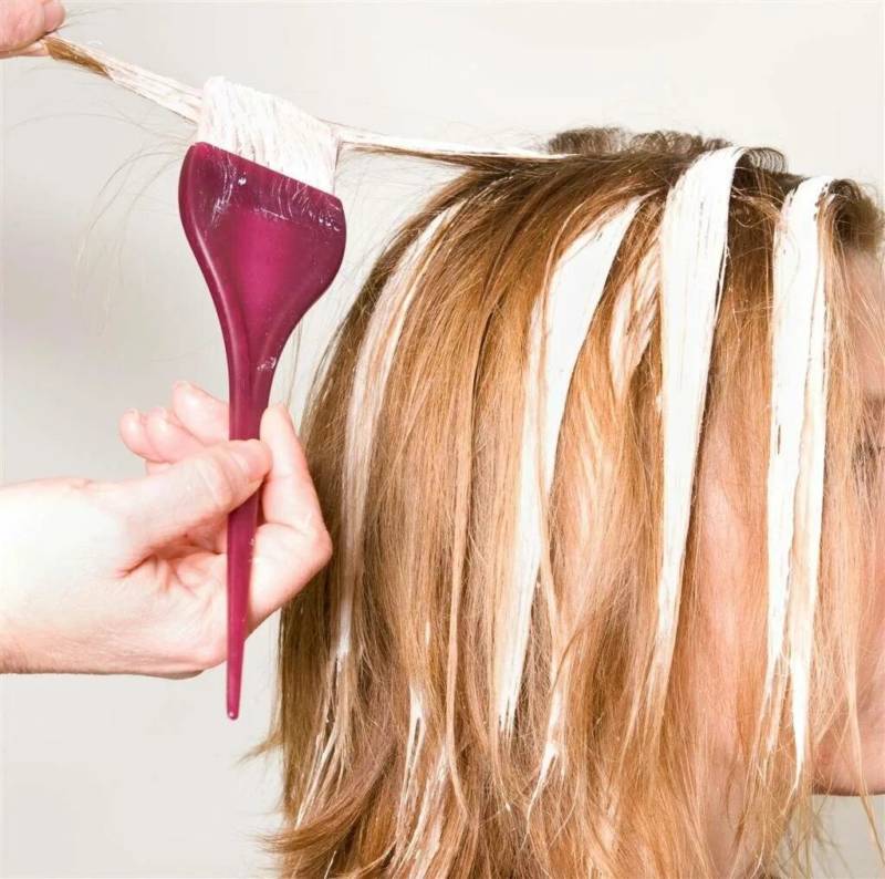 Как покрасить волосы в домашних условиях: красим корни, кончики седые, русые и темные волосы профессиональной краской и тоником